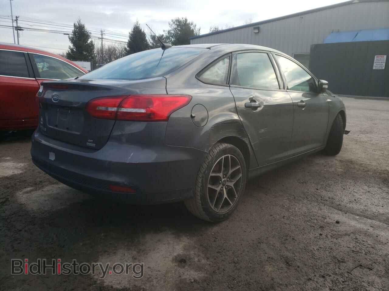 2017 FORD FOCUS - VIN: 1FADP3FE5HL275252 - Фото 4
