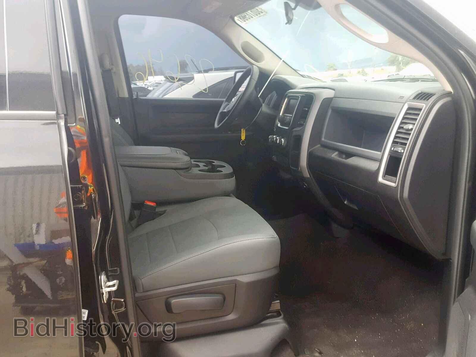 2017 RAM 1500 ST - VIN: 3C6RR7KT1HG641122 - Фото 5