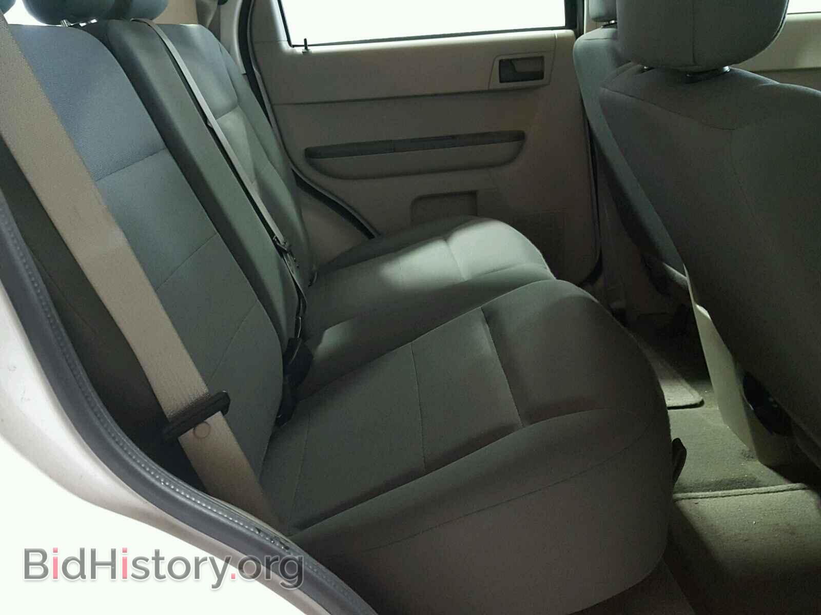 2009 FORD ESCAPE - VIN: 1FMCU02729KA79356 - Фото 6