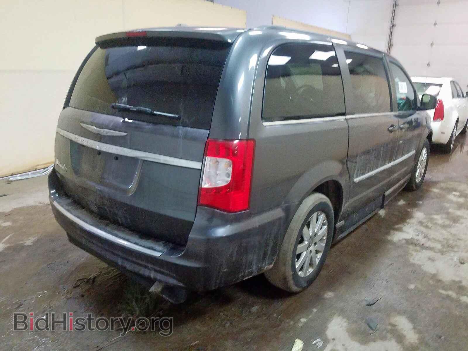 2016 CHRYSLER TOWN & COU - VIN: 2C4RC1BG5GR288323 - Фото 4