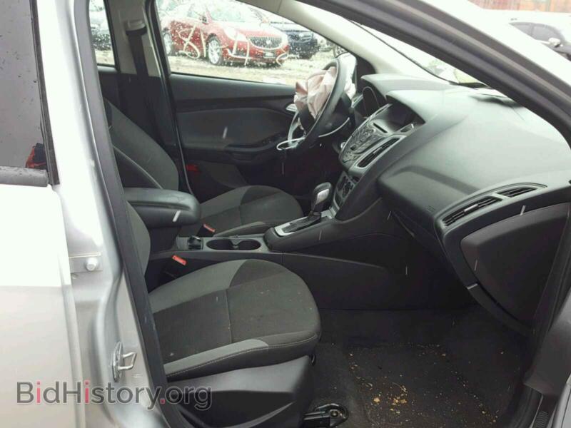 2014 Ford FOCUS (VIN 1FADP3F28EL163787) — фото 5 из 10