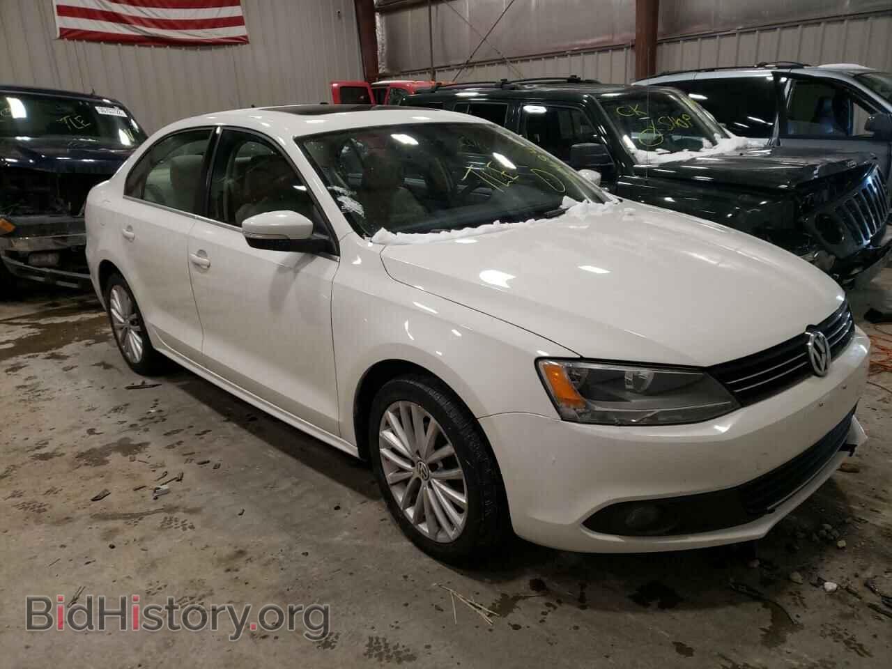 Фотография 3VWLX7AJ8BM337909 - VOLKSWAGEN JETTA 2011