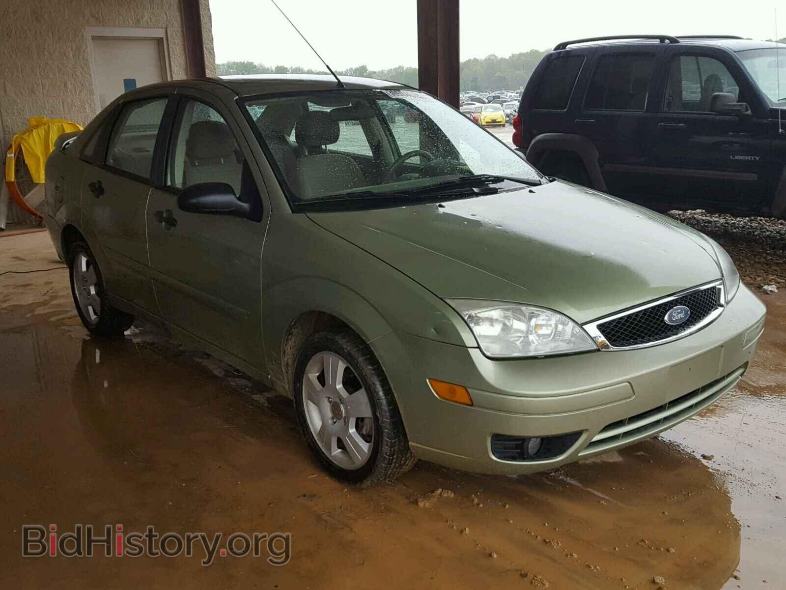 Фотография 1FAFP34N47W153832 - FORD FOCUS 2007