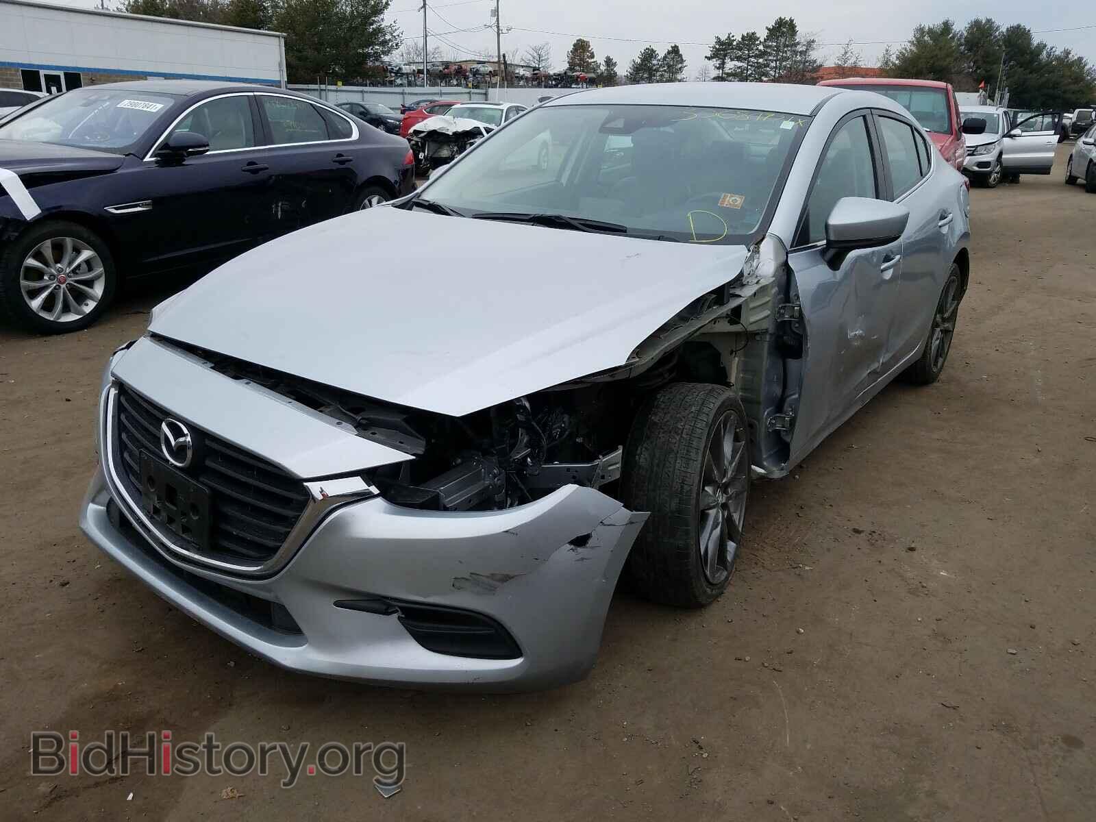 2018 MAZDA 3 - VIN: 3MZBN1V37JM210643 - Фото 2
