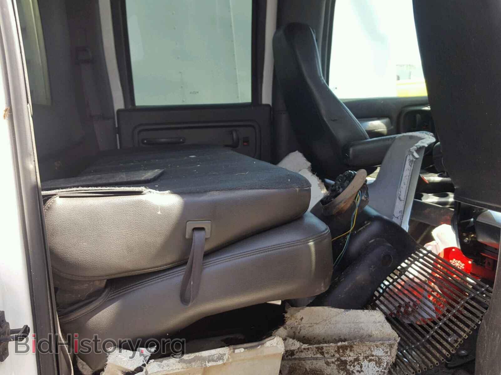 2004 GMC C/K/R5500 - VIN: 1GFE5E1154F506174 - Фото 6