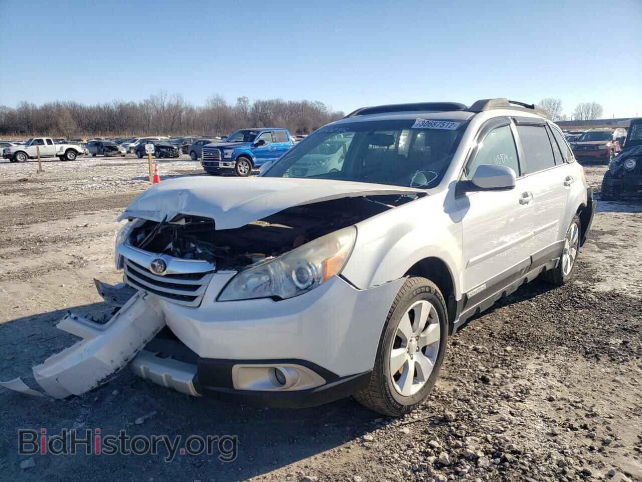 2011 SUBARU OUTBACK - VIN: 4S4BRDKC3B2404605 - Фото 2