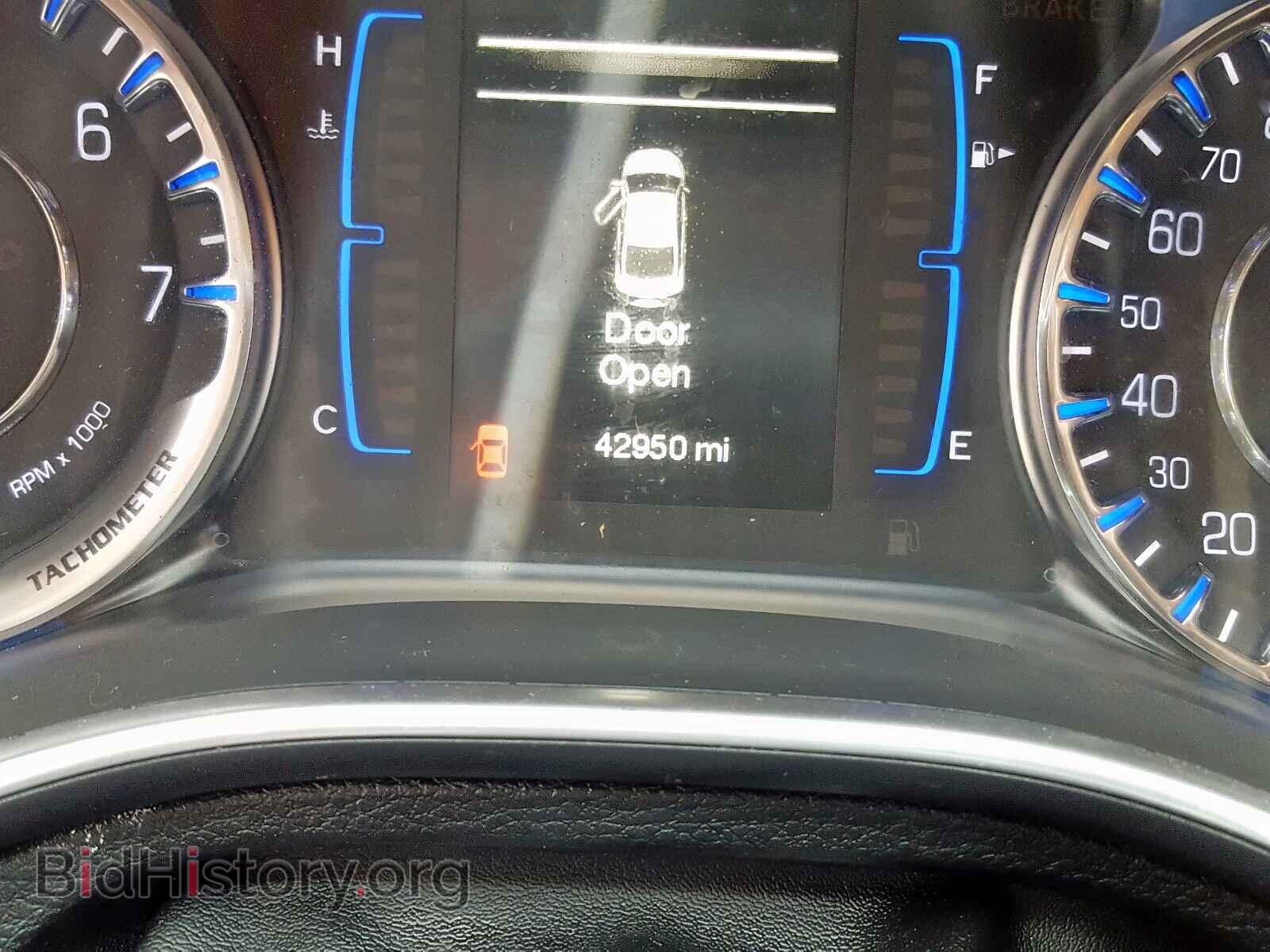 2015 CHRYSLER 200 - VIN: 1C3CCCAB8FN608225 - Фото 8