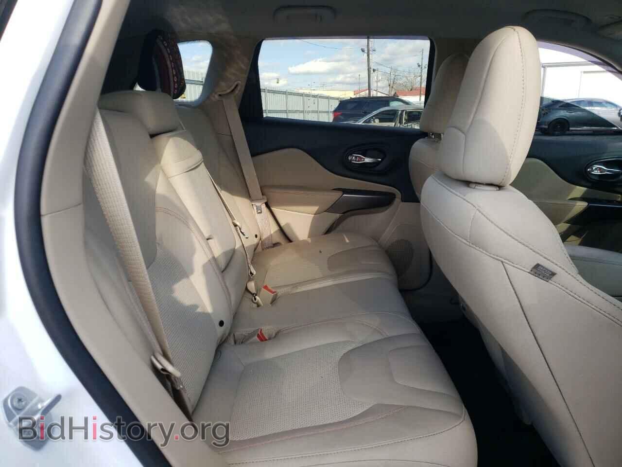 2019 JEEP CHEROKEE - VIN: 1C4PJMCB0KD253671 - Фото 6