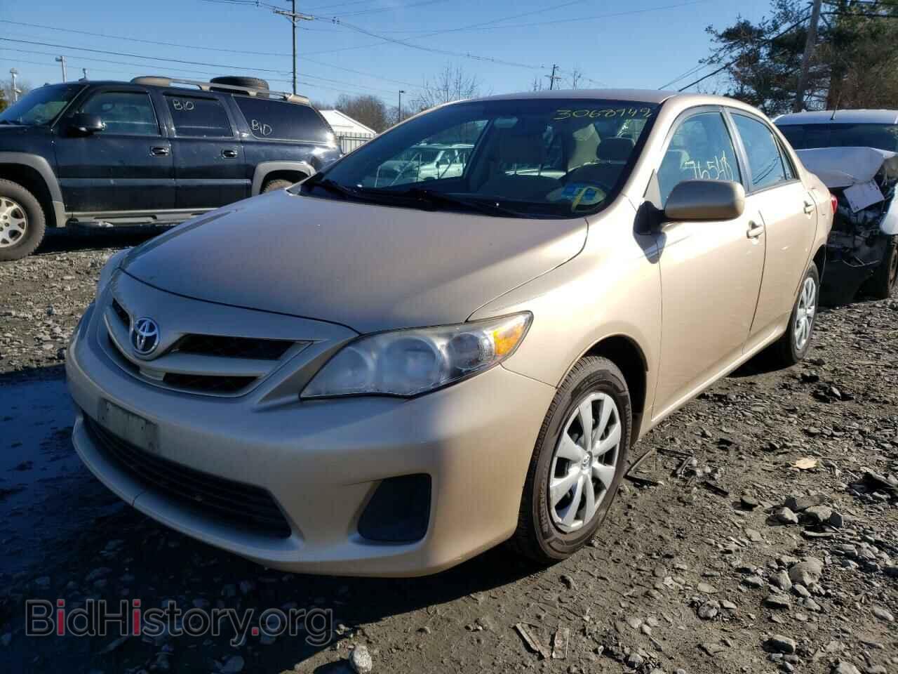 2011 TOYOTA COROLLA - VIN: 2T1BU4EEXBC663951 - Фото 2