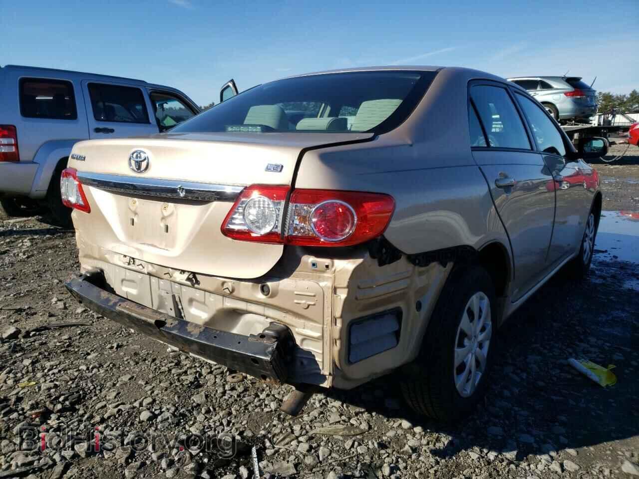 2011 TOYOTA COROLLA - VIN: 2T1BU4EEXBC663951 - Фото 4