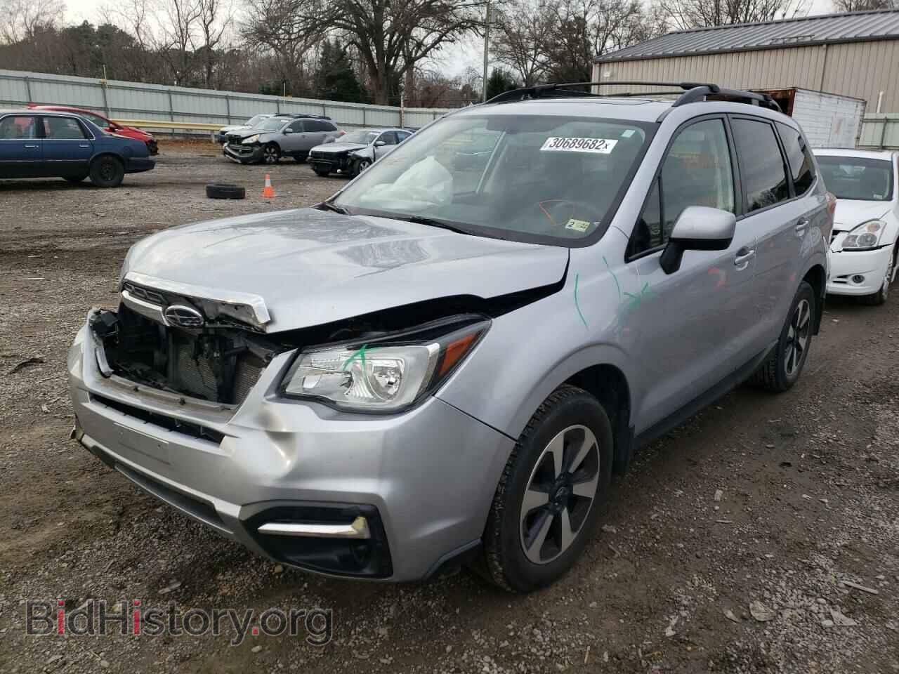 2017 SUBARU FORESTER - VIN: JF2SJAEC8HH806343 - Фото 2