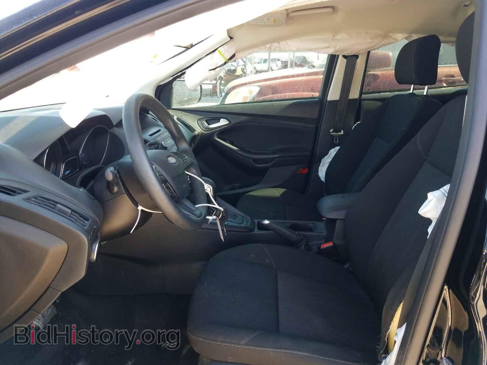2017 FORD FOCUS - VIN: 1FADP3K22HL302063 - Фото 5