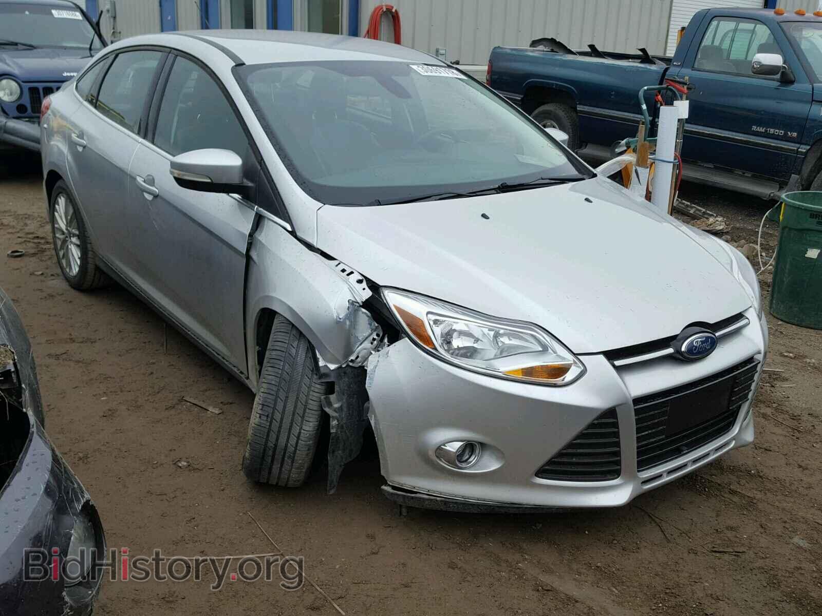 Photo 1FAHP3H26CL242502 - FORD FOCUS 2012