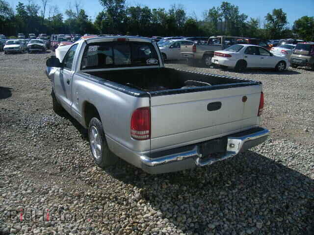 2001 DODGE DAKOTA - VIN: 1B7FL26X81S206853 - Фото 3