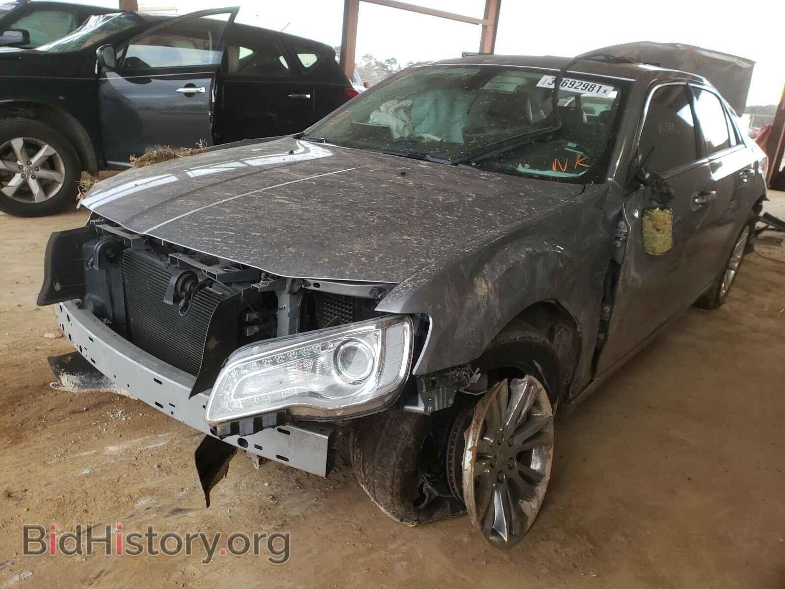 2016 CHRYSLER 300 - VIN: 2C3CCAEG8GH238527 - Фото 2