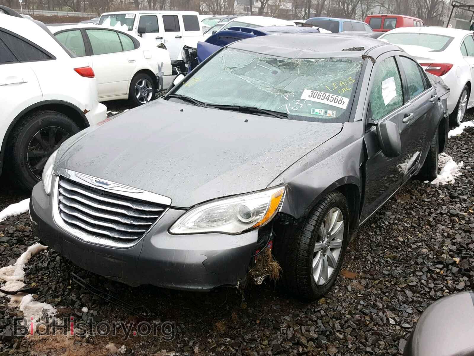 2013 CHRYSLER 200 - VIN: 1C3CCBBB8DN763234 - Photo 2