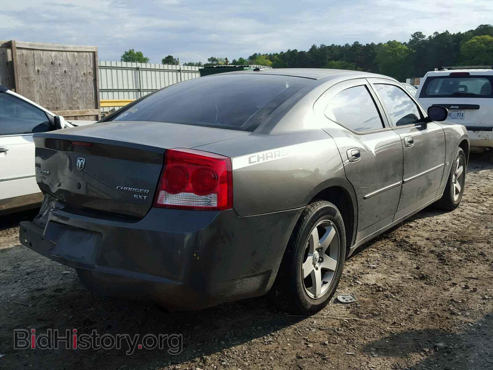 2010 DODGE CHARGER - VIN: 2B3CA3CV0AH237024 - Фото 4