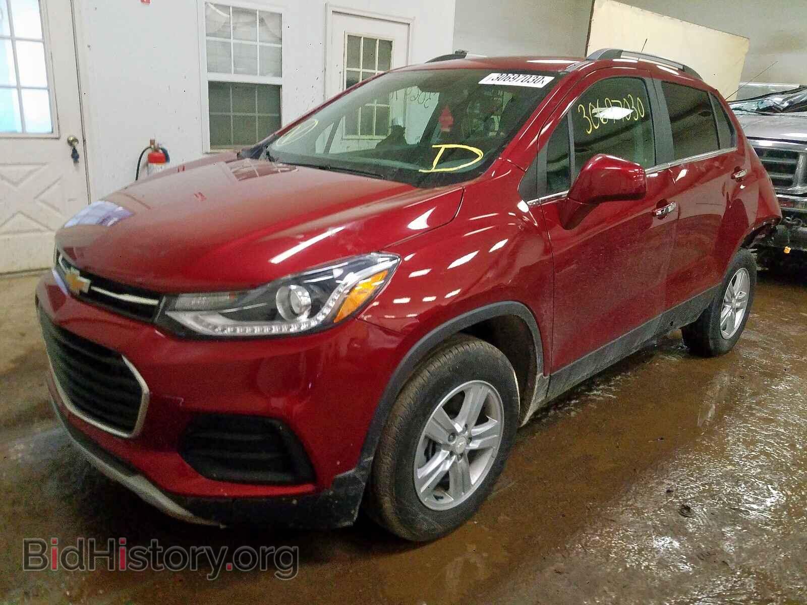 2018 CHEVROLET TRAX - VIN: 3GNCJLSB0JL389079 - Фото 2
