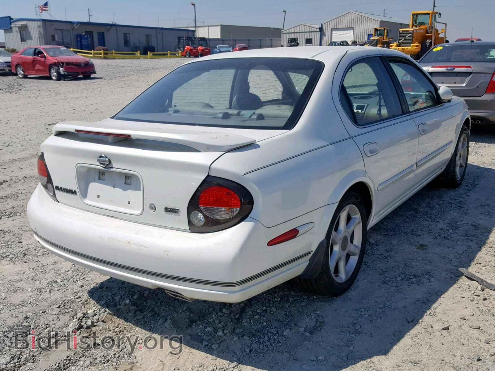 2000 NISSAN MAXIMA - VIN: JN1CA31D2YT539679 - Photo 4