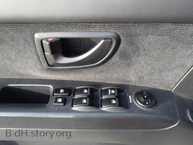 2007 KIA SORENTO - VIN: KNDJD736375672391 - Фото 10