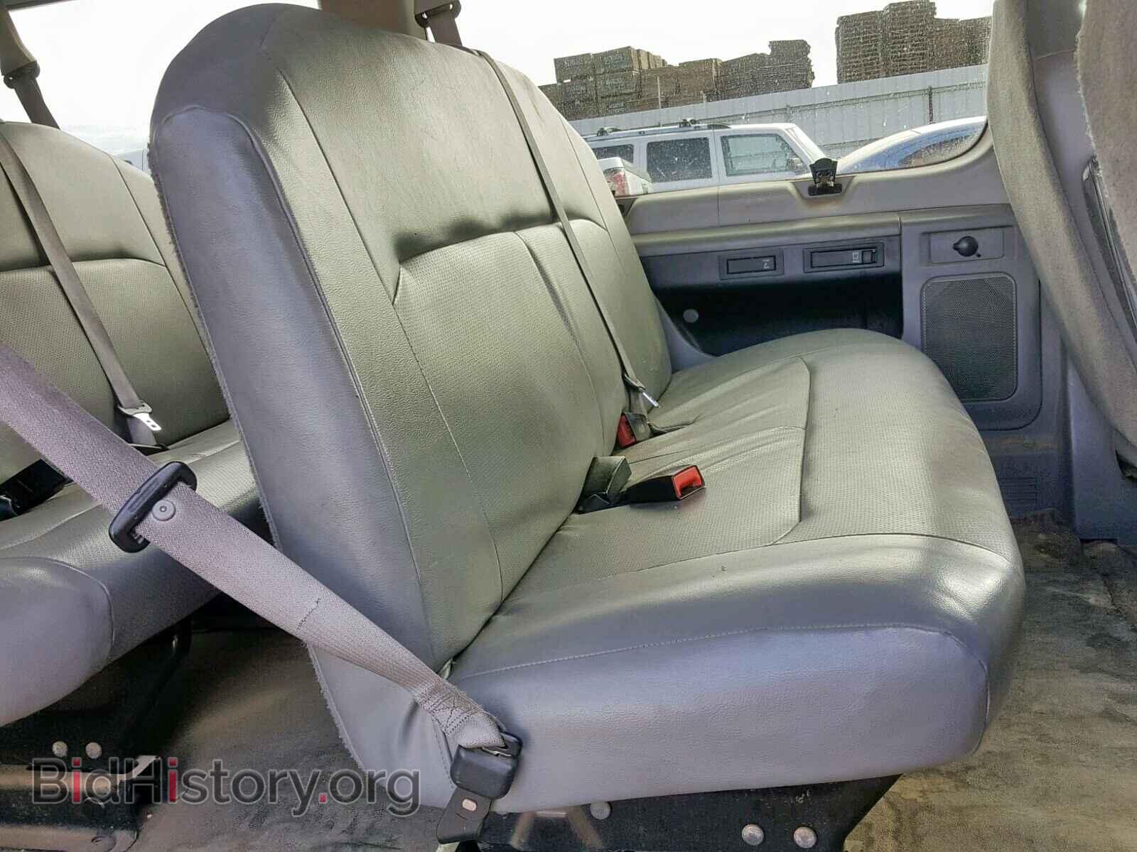 2011 FORD ECONOLINE - VIN: 1FBNE3BL6BDA75382 - Фото 6