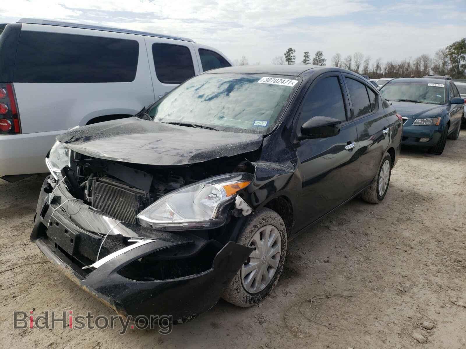 2019 NISSAN VERSA - VIN: 3N1CN7AP3KL873513 - Photo 2