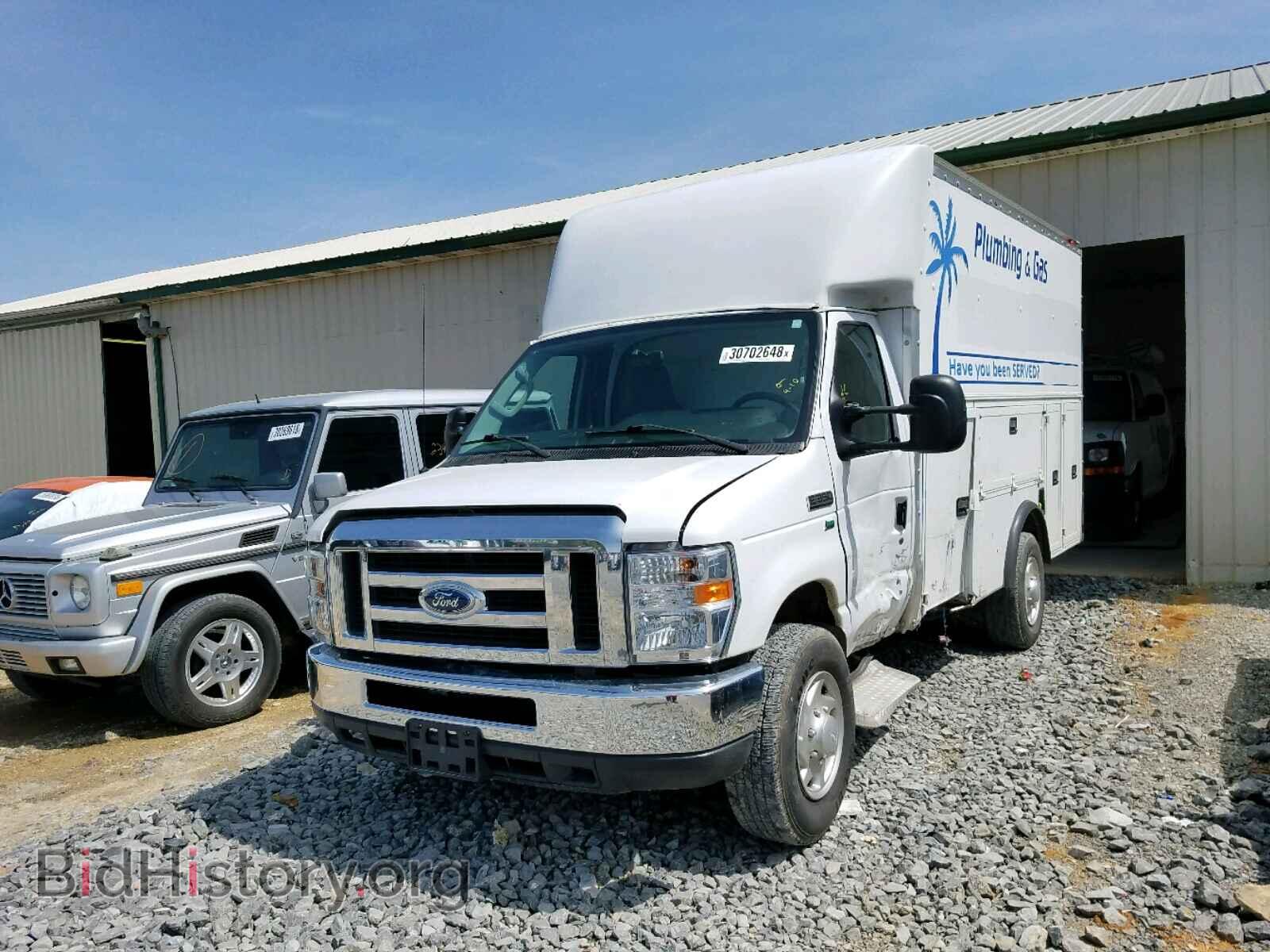2013 FORD ECONOLINE - VIN: 1FDWE3FL2DDB09603 - Photo 2