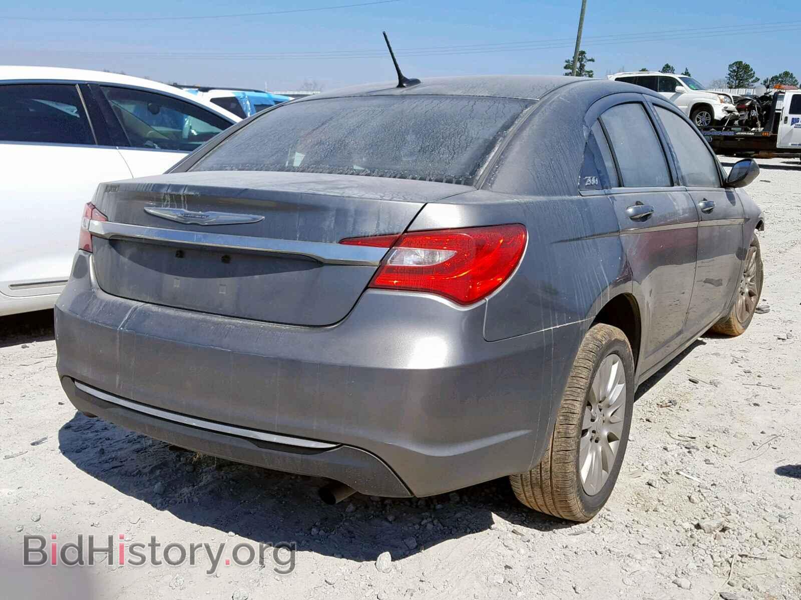 2013 CHRYSLER 200 - VIN: 1C3CCBAB6DN734025 - Photo 4