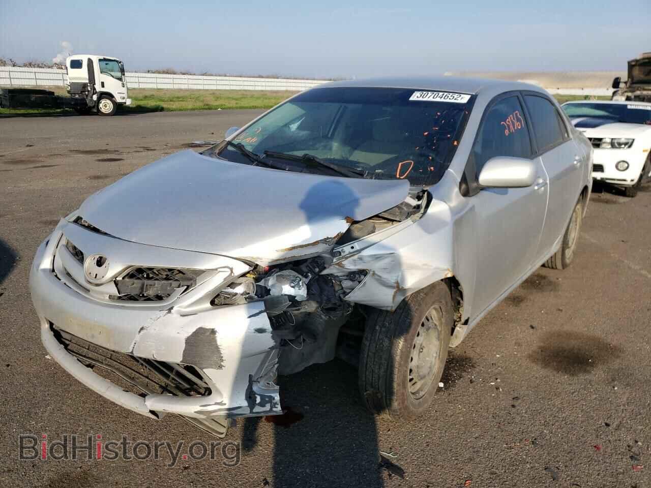 2011 TOYOTA COROLLA - VIN: 2T1BU4EE0BC587270 - Фото 2