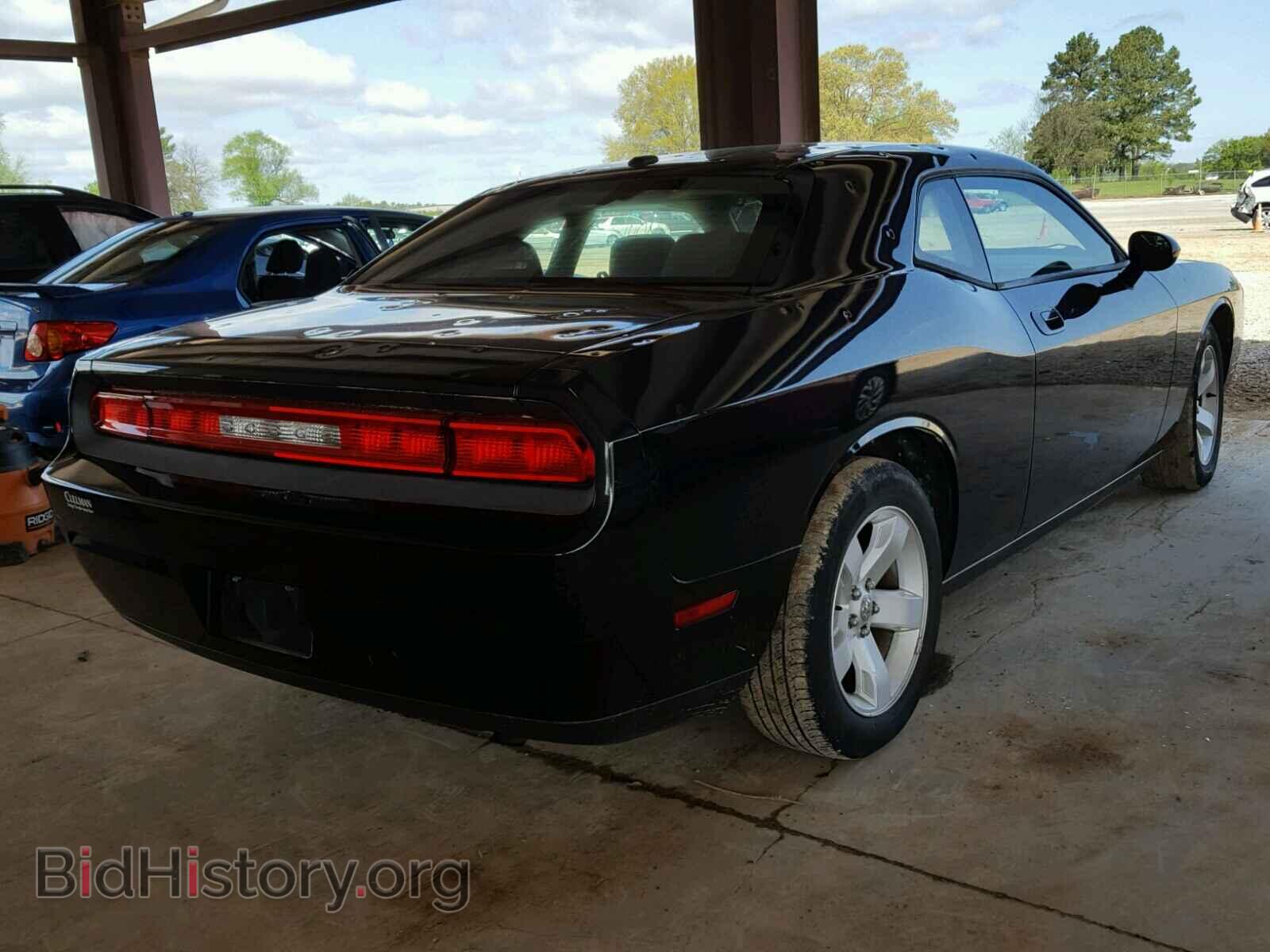 2010 DODGE CHALLENGER - VIN: 2B3CJ4DV7AH218930 - Photo 4