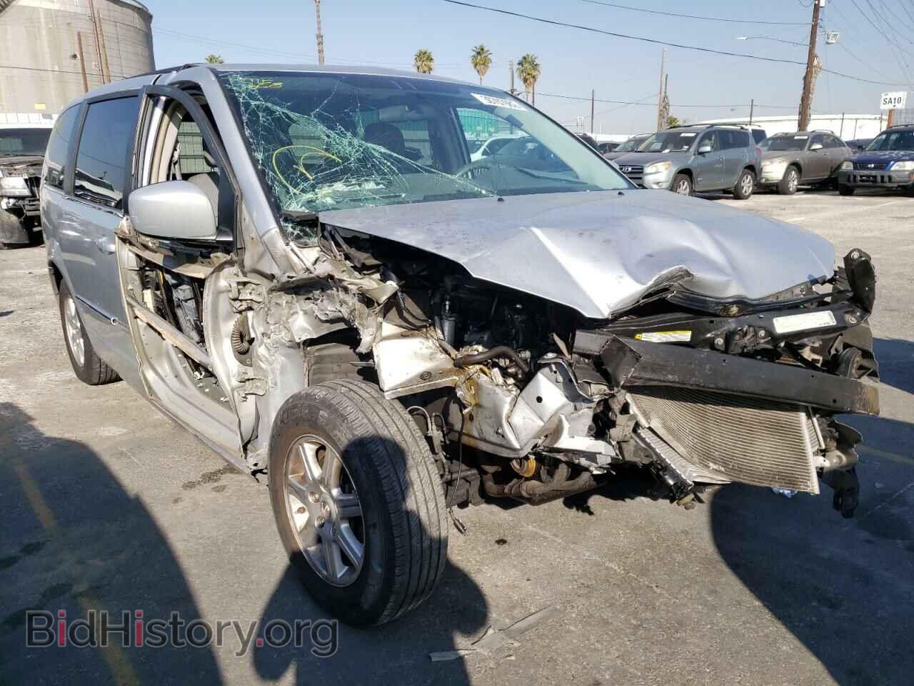 Photo 2A4RR5D17AR266324 - CHRYSLER MINIVAN 2010