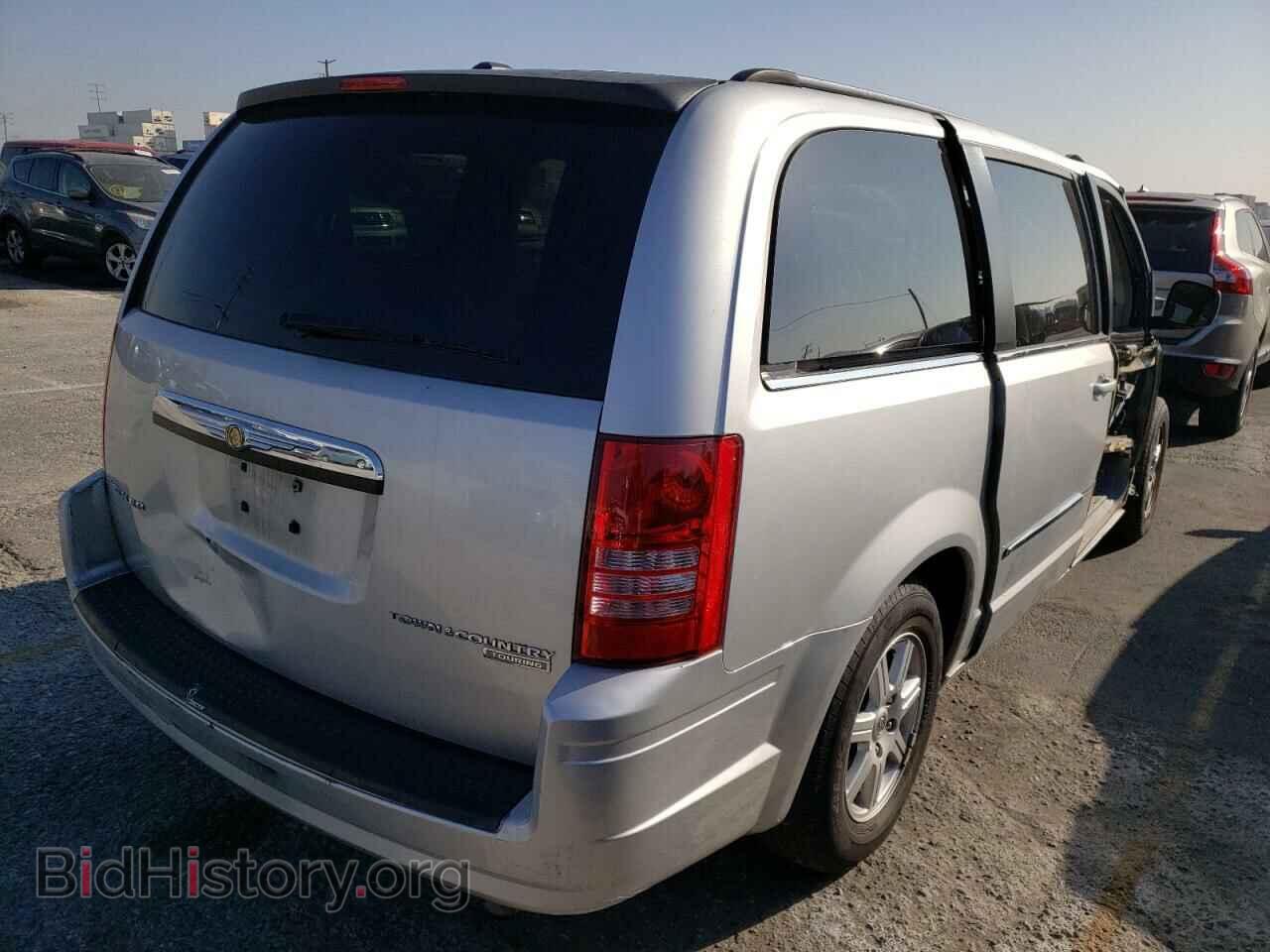 2010 CHRYSLER MINIVAN - VIN: 2A4RR5D17AR266324 - Фото 4