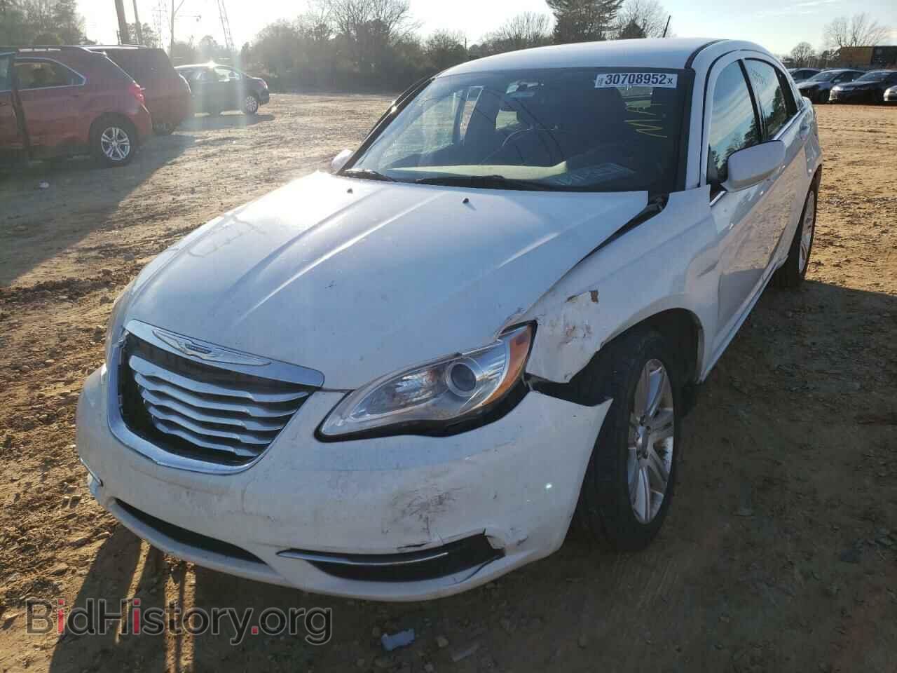 2012 CHRYSLER 200 - VIN: 1C3CCBBB3CN306281 - Фото 2