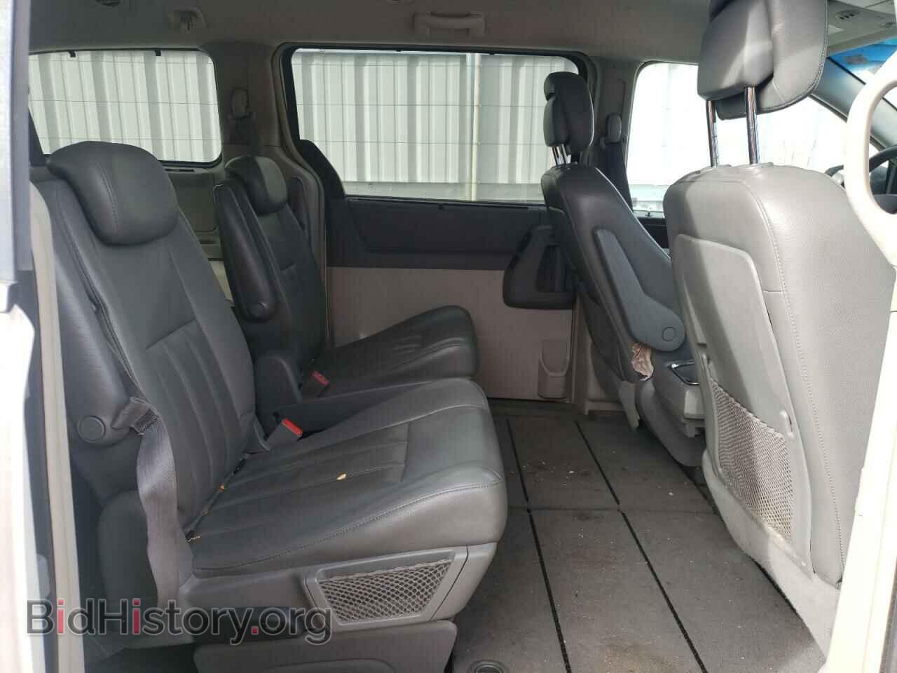 2010 CHRYSLER MINIVAN - VIN: 2A4RR5DX8AR345280 - Фото 6