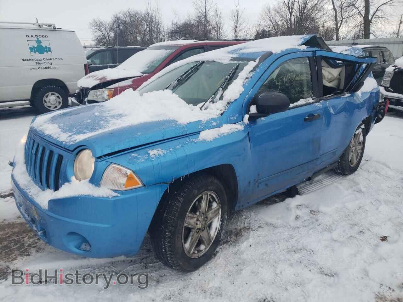 2008 JEEP COMPASS - VIN: 1J8FT47058D728893 - Фото 2