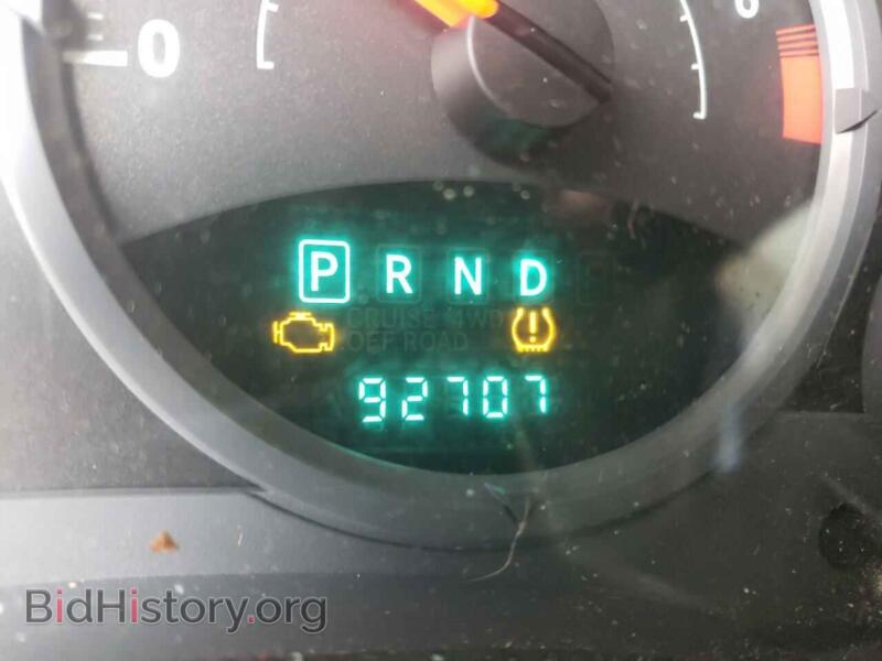 2008 Jeep COMPASS (VIN 1J8FT47058D728893) — photo 8 of 10