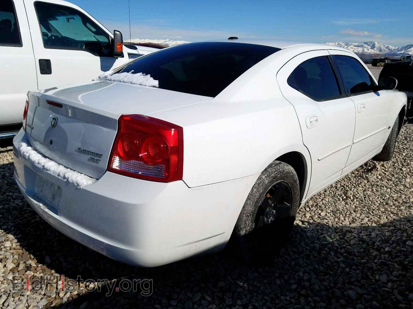 2010 DODGE CHARGER - VIN: 2B3CA3CV4AH286467 - Фото 4
