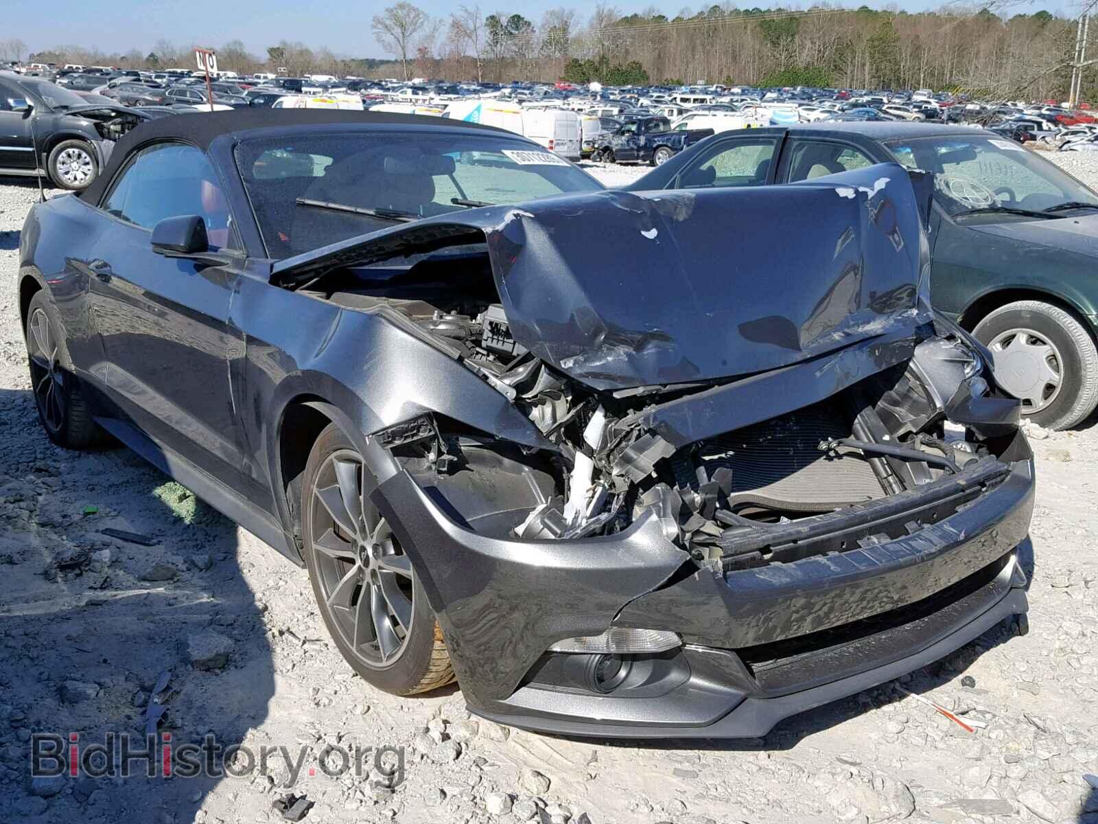 Photo 1FATP8UH2G5298335 - FORD MUSTANG 2016