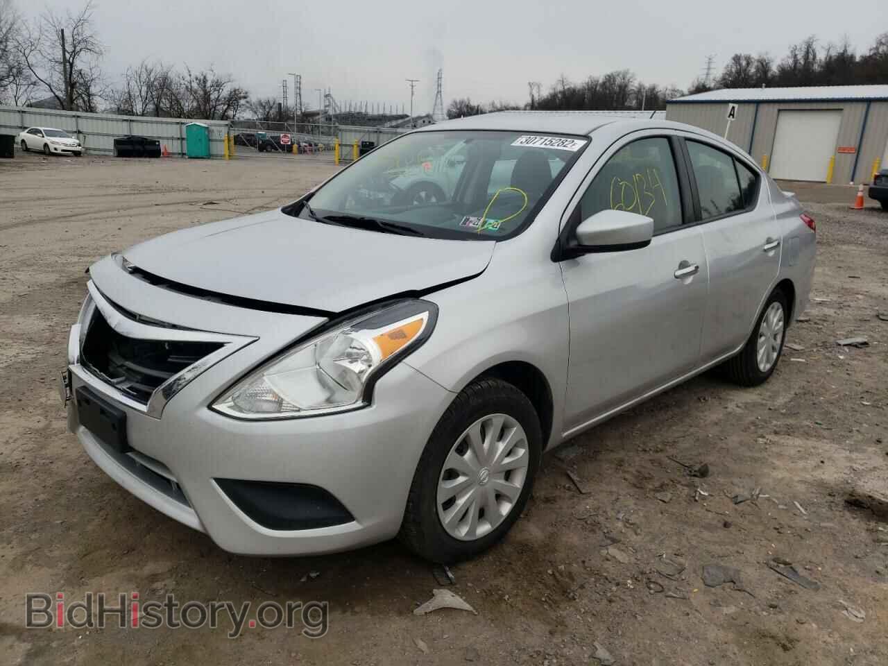 2019 NISSAN VERSA - VIN: 3N1CN7AP3KL852189 - Фото 2