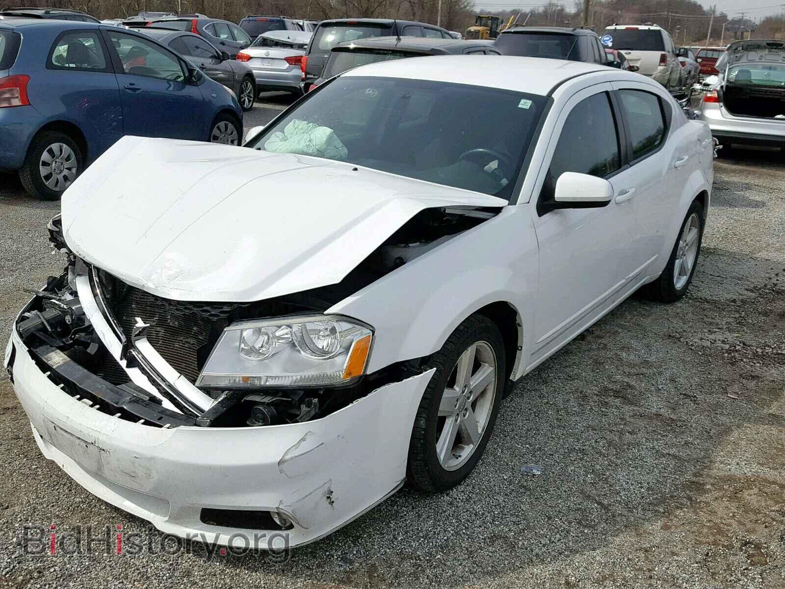 2013 DODGE AVENGER - VIN: 1C3CDZCB2DN740844 - Photo 2