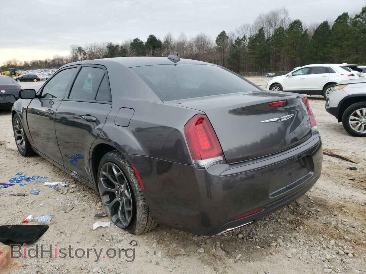 2017 CHRYSLER 300 - VIN: 2C3CCABG9HH663003 - Фото 3