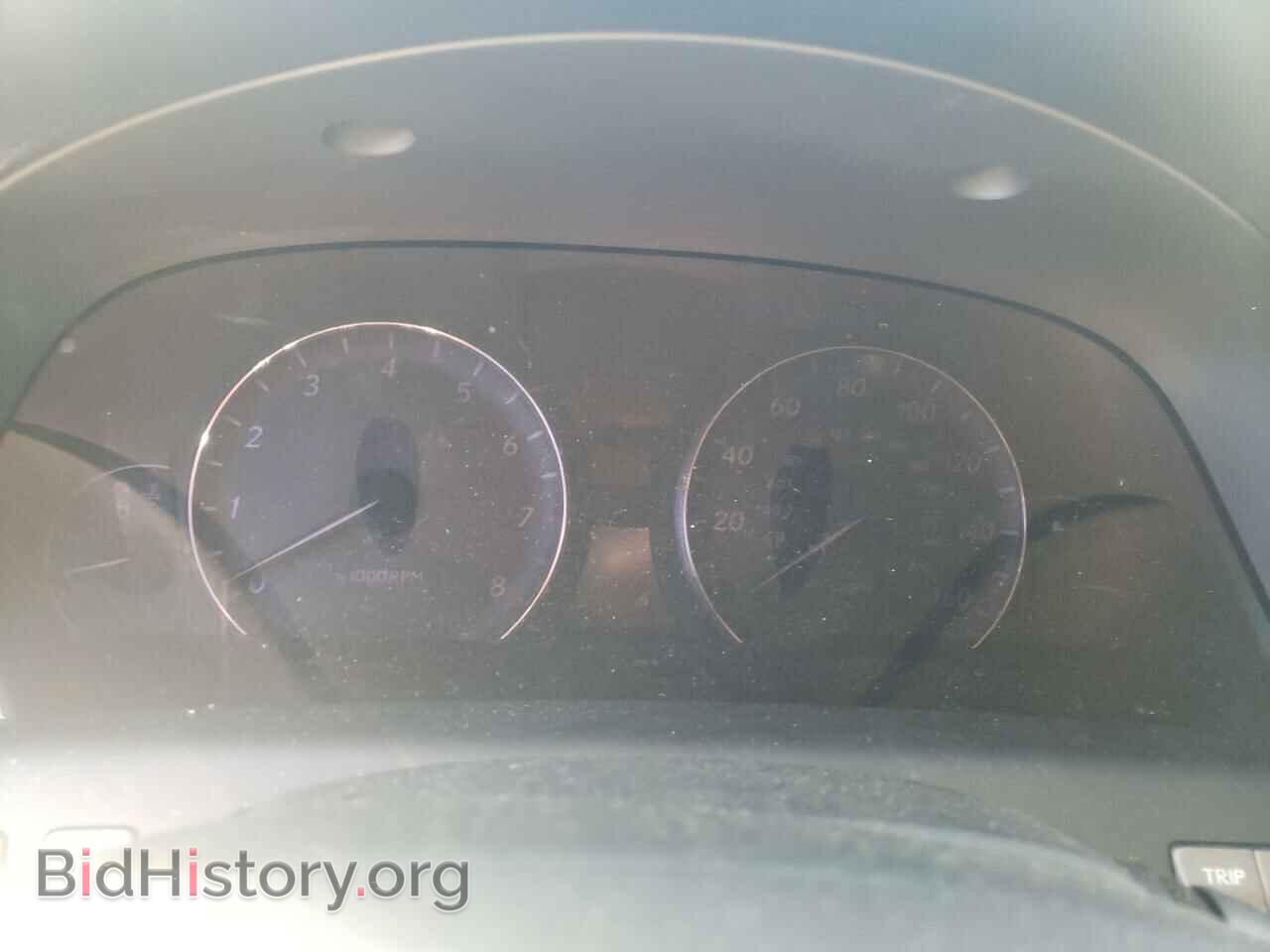 2011 LEXUS LS460 - VIN: JTHBL5EF6B5106192 - Photo 8