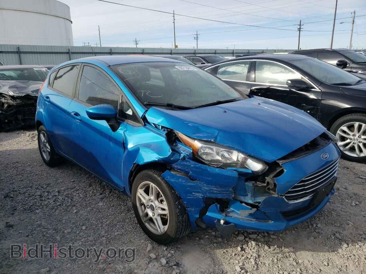 Photo 3FADP4EJ4HM114975 - FORD FIESTA 2017