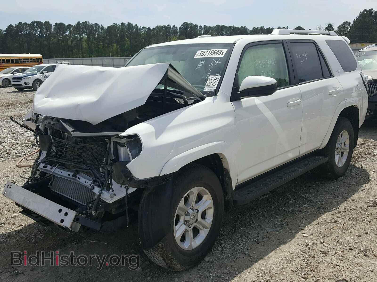 2017 TOYOTA 4RUNNER - VIN: JTEZU5JR7H5149781 - Фото 2