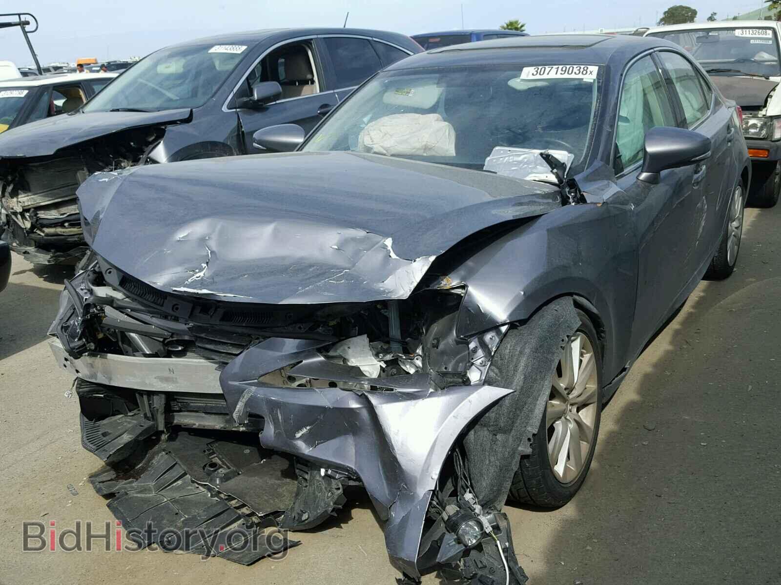 2015 LEXUS IS250 - VIN: JTHBF1D29F5075590 - Фото 2