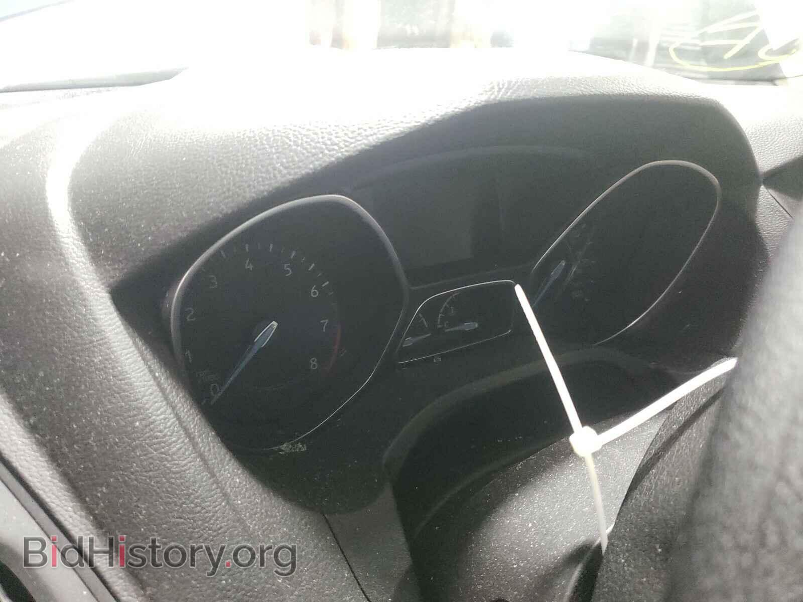 2018 FORD FOCUS - VIN: 1FADP3FE4JL219969 - Фото 8