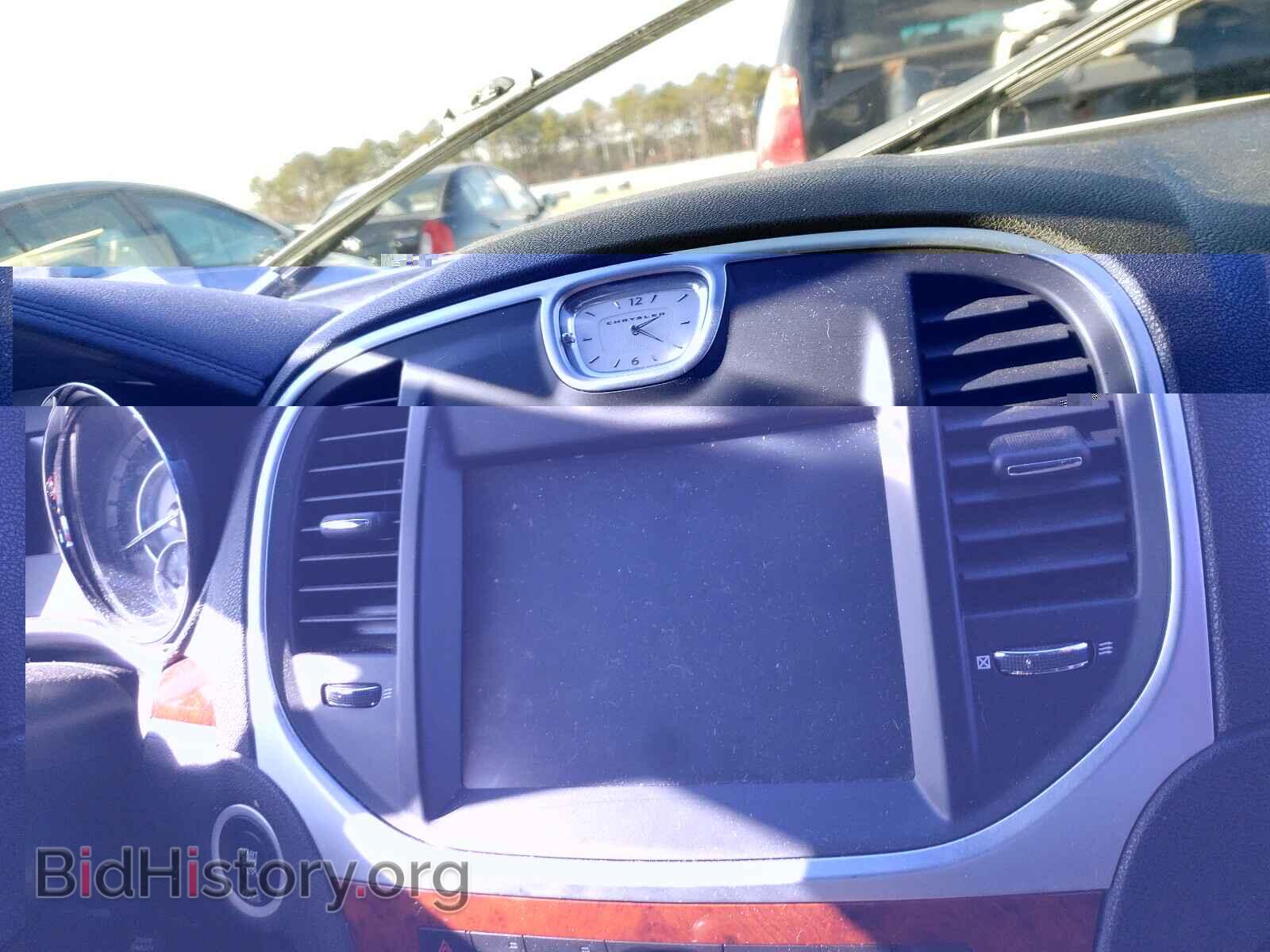 2013 CHRYSLER 300 - VIN: 2C3CCAAG9DH707982 - Фото 9