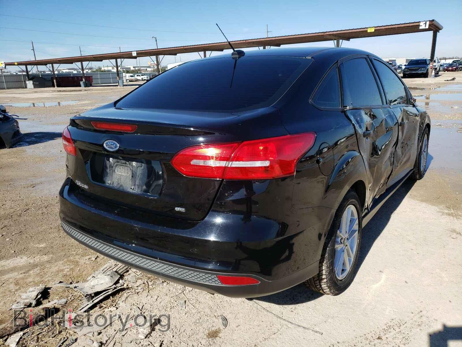 2017 FORD FOCUS - VIN: 1FADP3F20HL247882 - Фото 4