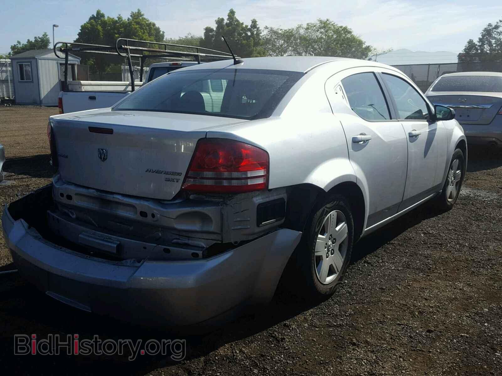 2010 DODGE AVENGER - VIN: 1B3CC4FB7AN200559 - Photo 4