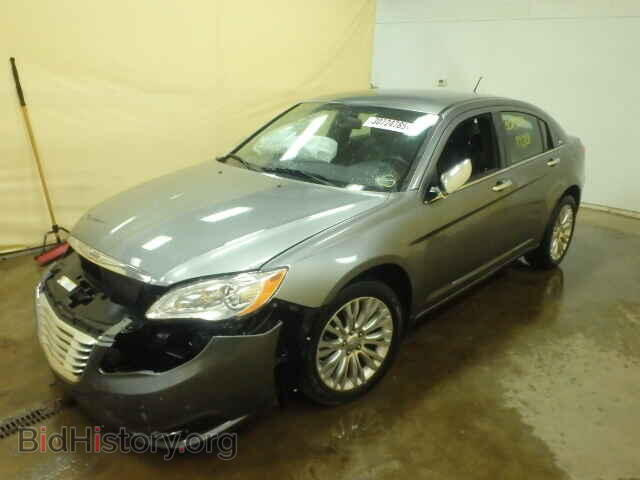 2011 CHRYSLER 200 - VIN: 1C3BC2FB9BN597292 - Фото 2